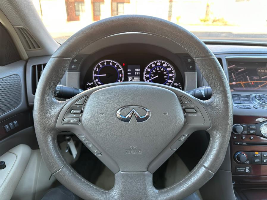 2012 Infiniti G37 Sedan 4dr x AWD, available for sale in Manchester, Connecticut | Carsonmain LLC. Manchester, Connecticut 2012 Infiniti G37 Sedan 4dr x AWD, available for sale in Manchester, Connecticut | Carsonmain LLC. Manchester, Connecticut