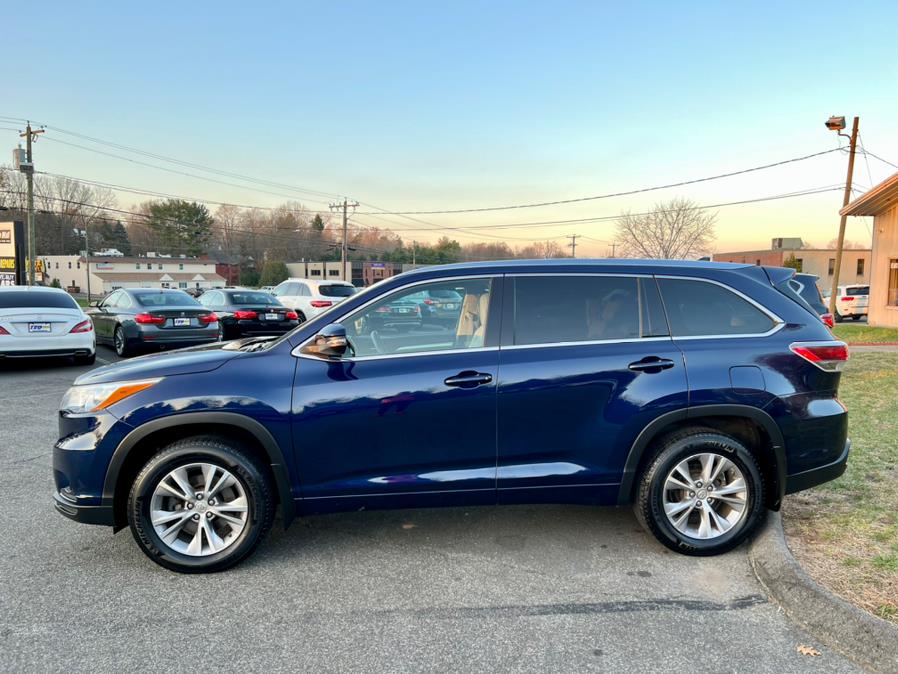 Used Toyota Highlander AWD 4dr V6 XLE (Natl) 2015 | Tru Auto Mall. Berlin, Connecticut Used Toyota Highlander AWD 4dr V6 XLE (Natl) 2015 | Tru Auto Mall. Berlin, Connecticut