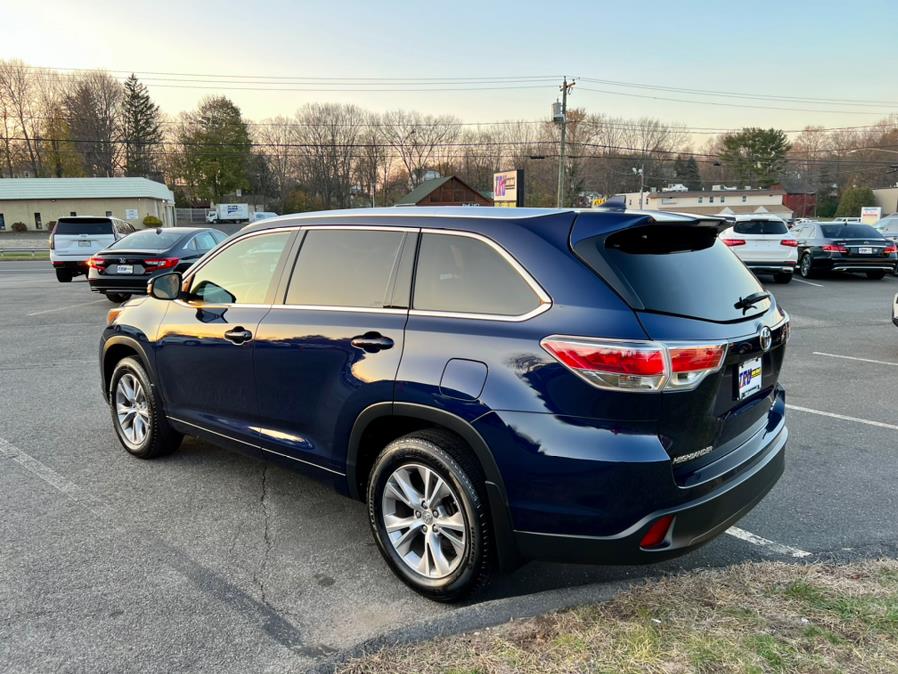 Used Toyota Highlander AWD 4dr V6 XLE (Natl) 2015 | Tru Auto Mall. Berlin, Connecticut Used Toyota Highlander AWD 4dr V6 XLE (Natl) 2015 | Tru Auto Mall. Berlin, Connecticut