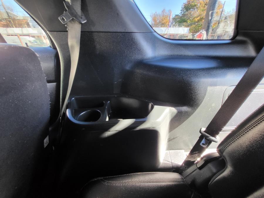 Used Ford Explorer Limited 4WD 2019 | Champion Used Auto Sales LLC. Newark, New Jersey Used Ford Explorer Limited 4WD 2019 | Champion Used Auto Sales LLC. Newark, New Jersey