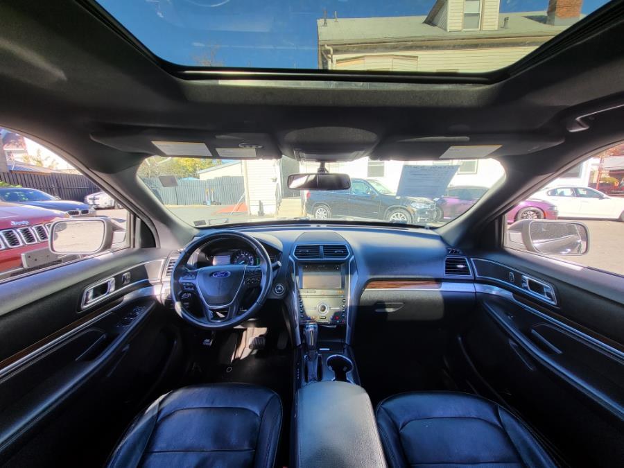 Used Ford Explorer Limited 4WD 2019 | Champion Used Auto Sales LLC. Newark, New Jersey Used Ford Explorer Limited 4WD 2019 | Champion Used Auto Sales LLC. Newark, New Jersey