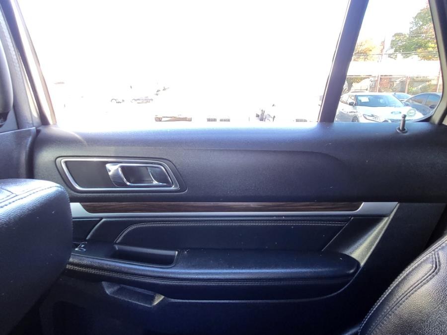 Used Ford Explorer Limited 4WD 2019 | Champion Used Auto Sales LLC. Newark, New Jersey Used Ford Explorer Limited 4WD 2019 | Champion Used Auto Sales LLC. Newark, New Jersey