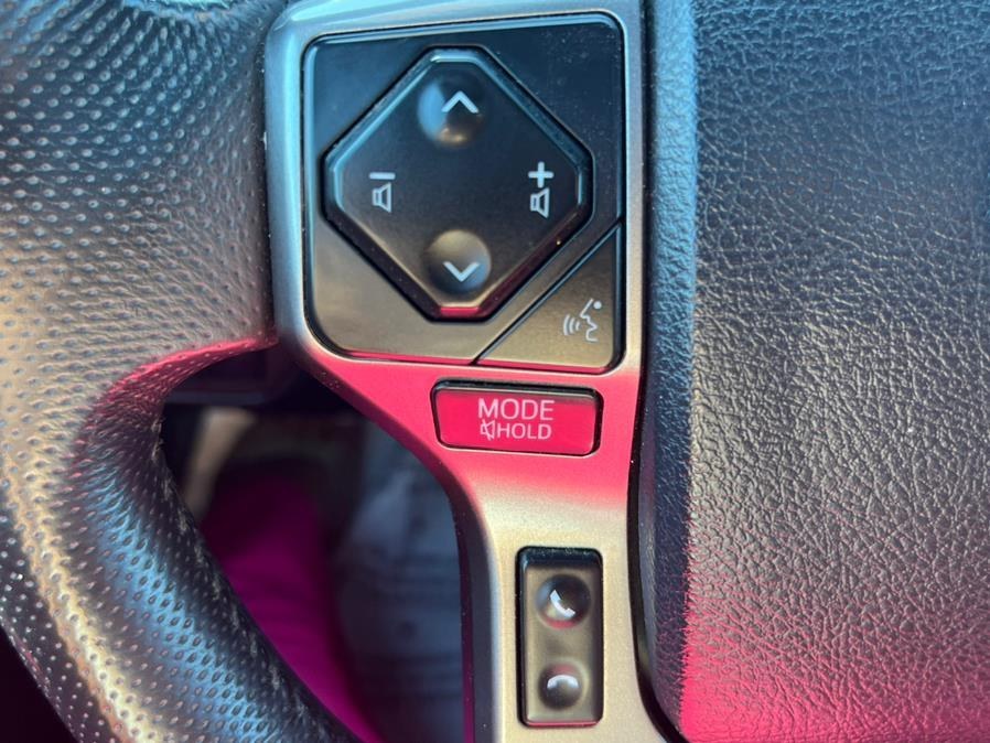 Used Toyota Tacoma 4WD Limited Double Cab 5'' Bed V6 AT (Natl) 2019 | Champion Used Auto Sales LLC. Newark, New Jersey Used Toyota Tacoma 4WD Limited Double Cab 5'' Bed V6 AT (Natl) 2019 | Champion Used Auto Sales LLC. Newark, New Jersey