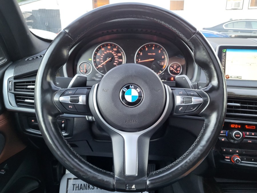 Used BMW X5 AWD 4dr xDrive35i 2015 | Champion Used Auto Sales LLC. Newark, New Jersey Used BMW X5 AWD 4dr xDrive35i 2015 | Champion Used Auto Sales LLC. Newark, New Jersey
