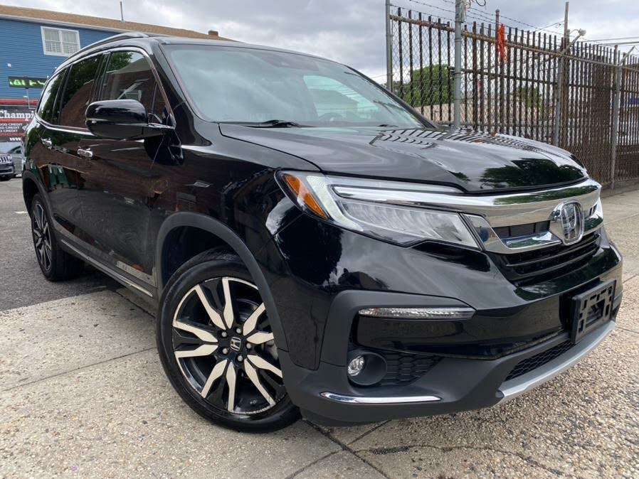Used Honda Pilot Touring 7-Passenger AWD 2019 | Champion Used Auto Sales LLC. Newark, New Jersey Used Honda Pilot Touring 7-Passenger AWD 2019 | Champion Used Auto Sales LLC. Newark, New Jersey