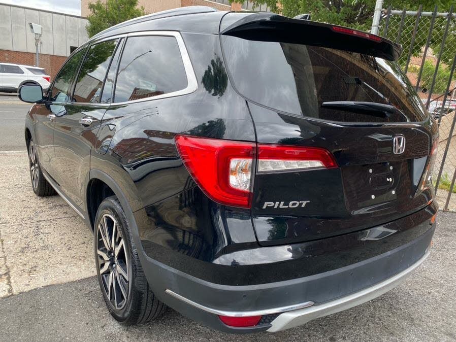 Used Honda Pilot Touring 7-Passenger AWD 2019 | Champion Used Auto Sales LLC. Newark, New Jersey Used Honda Pilot Touring 7-Passenger AWD 2019 | Champion Used Auto Sales LLC. Newark, New Jersey