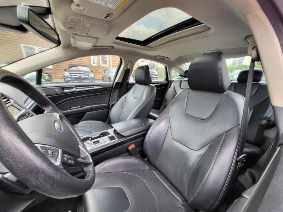 Used Ford Fusion Titanium AWD 2020 | Champion Used Auto Sales 2. Newark , New Jersey Used Ford Fusion Titanium AWD 2020 | Champion Used Auto Sales 2. Newark , New Jersey