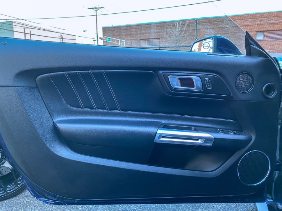 Used Ford Mustang EcoBoost Premium Fastback 2018 | RT Auto Center LLC. Newark, New Jersey Used Ford Mustang EcoBoost Premium Fastback 2018 | RT Auto Center LLC. Newark, New Jersey