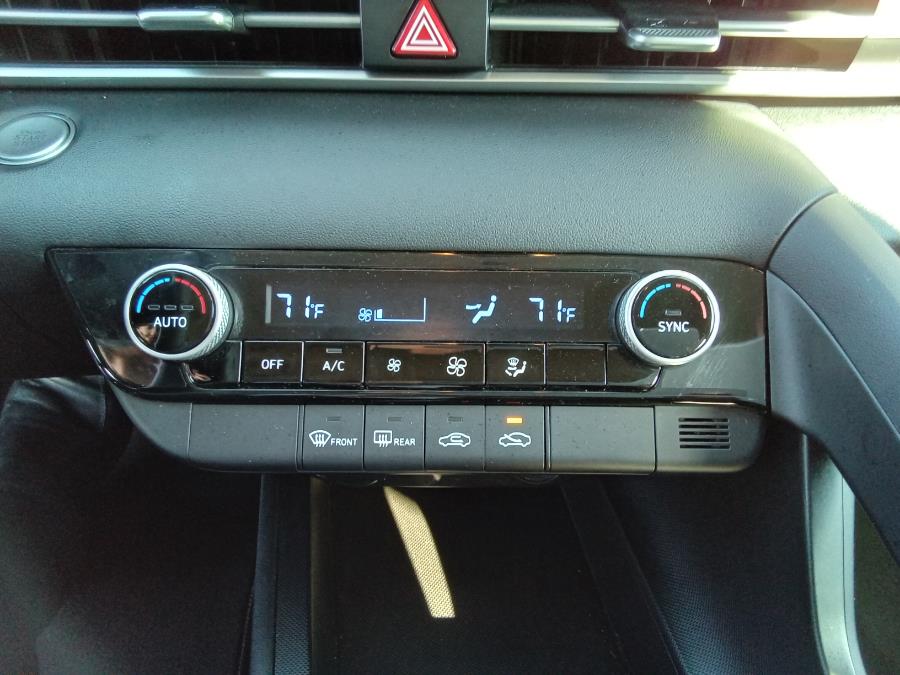 2021 Hyundai Elantra SEL IVT *Ltd Avail*, available for sale in Irvington, New Jersey | NJ Used Cars Center. Irvington, New Jersey 2021 Hyundai Elantra SEL IVT *Ltd Avail*, available for sale in Irvington, New Jersey | NJ Used Cars Center. Irvington, New Jersey
