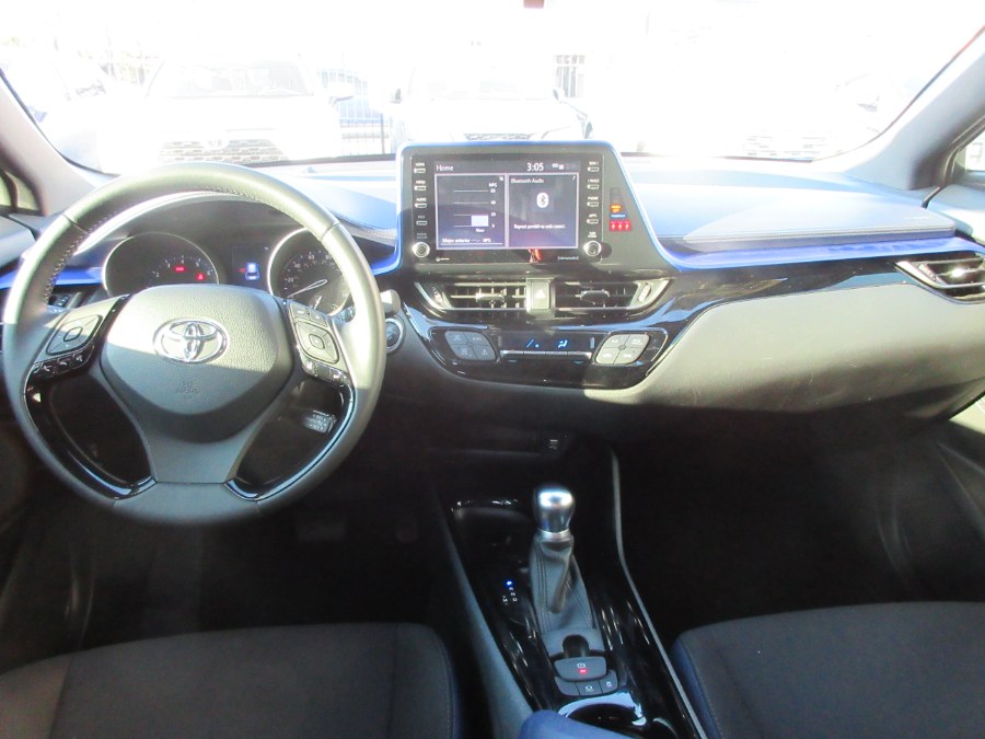 2020 Toyota C-HR XLE FWD (Natl), available for sale in Linden, New Jersey | Route 27 Auto Mall. Linden, New Jersey 2020 Toyota C-HR XLE FWD (Natl), available for sale in Linden, New Jersey | Route 27 Auto Mall. Linden, New Jersey