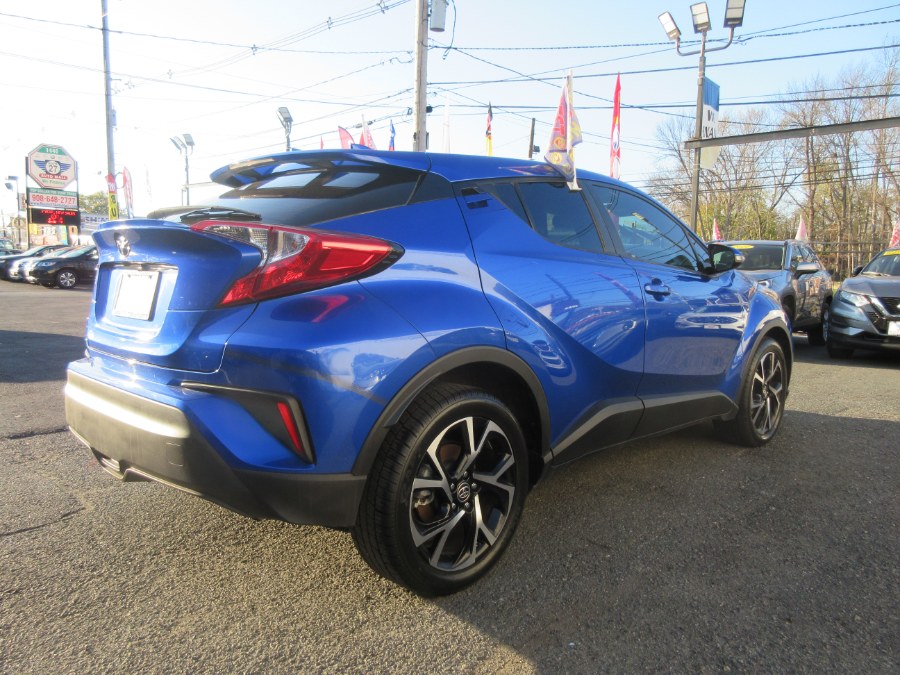 2020 Toyota C-HR XLE FWD (Natl), available for sale in Linden, New Jersey | Route 27 Auto Mall. Linden, New Jersey 2020 Toyota C-HR XLE FWD (Natl), available for sale in Linden, New Jersey | Route 27 Auto Mall. Linden, New Jersey
