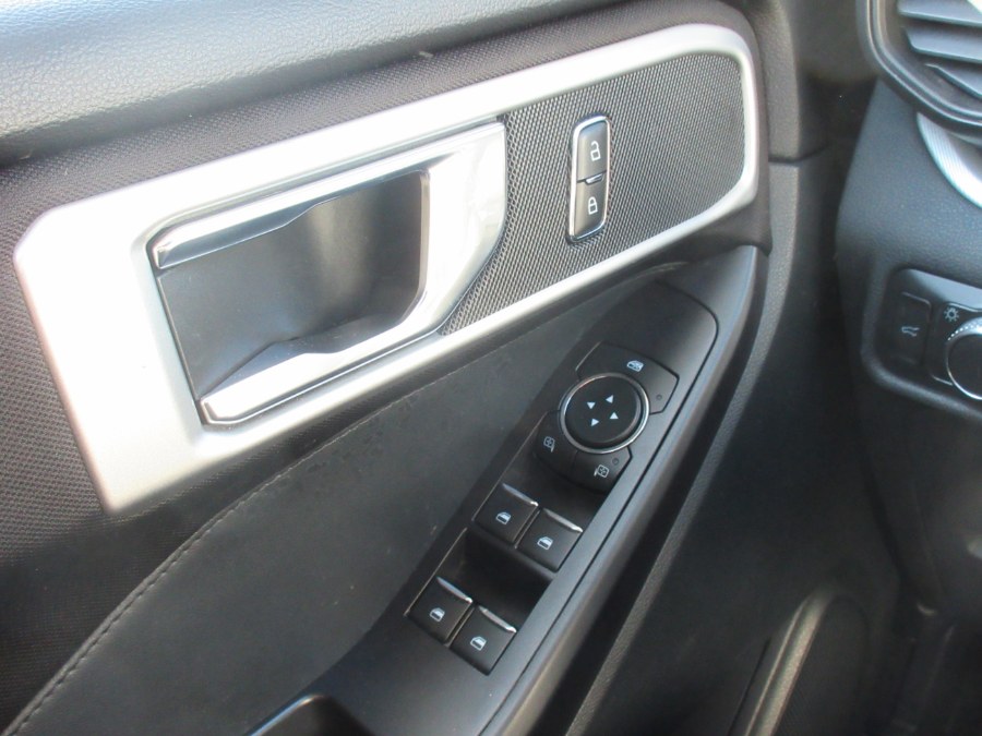2020 Ford Explorer XLT 4WD, available for sale in Linden, New Jersey | Route 27 Auto Mall. Linden, New Jersey 2020 Ford Explorer XLT 4WD, available for sale in Linden, New Jersey | Route 27 Auto Mall. Linden, New Jersey