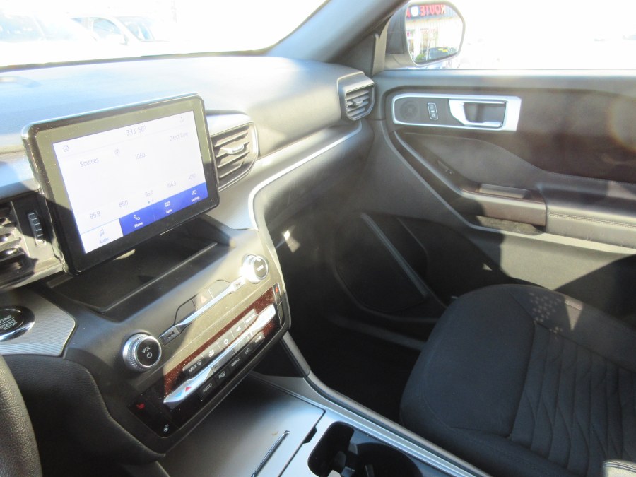 2020 Ford Explorer XLT 4WD, available for sale in Linden, New Jersey | Route 27 Auto Mall. Linden, New Jersey 2020 Ford Explorer XLT 4WD, available for sale in Linden, New Jersey | Route 27 Auto Mall. Linden, New Jersey