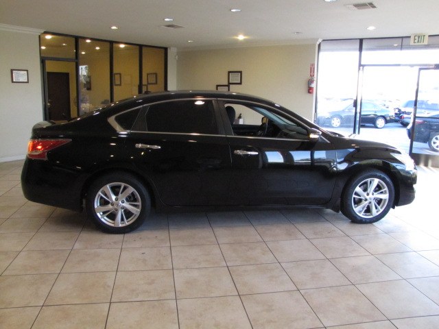 2015 Nissan Altima 4dr Sdn I4 2.5 SL, available for sale in Placentia, California | Auto Network Group Inc. Placentia, California 2015 Nissan Altima 4dr Sdn I4 2.5 SL, available for sale in Placentia, California | Auto Network Group Inc. Placentia, California
