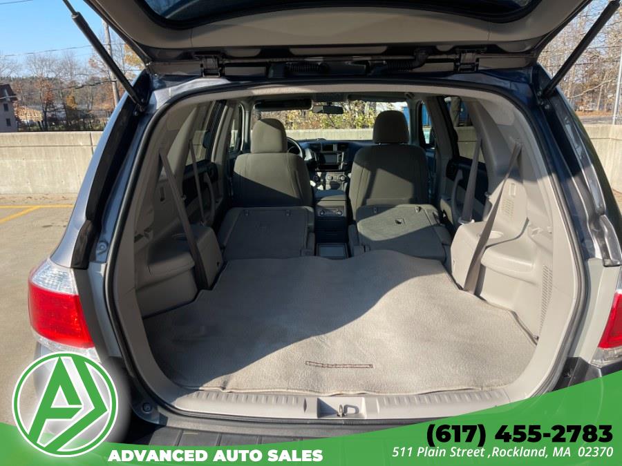 Used Toyota Highlander 4WD 4dr V6 Plus (Natl) 2013 | Advanced Auto Sales. Rockland, Massachusetts Used Toyota Highlander 4WD 4dr V6 Plus (Natl) 2013 | Advanced Auto Sales. Rockland, Massachusetts