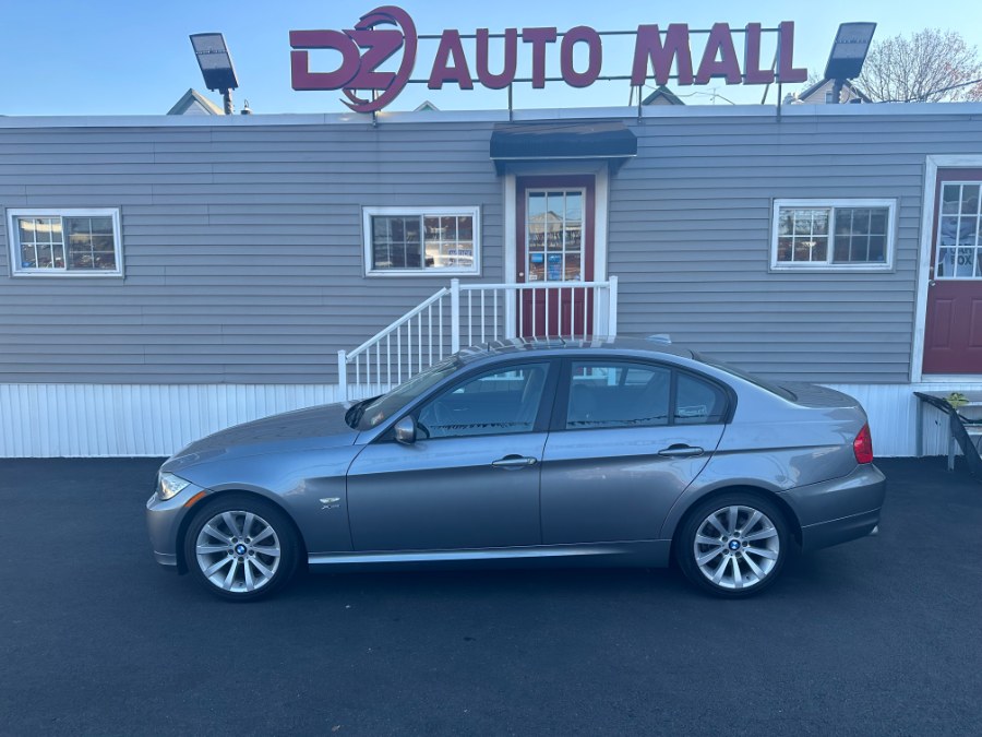 Used BMW 3 Series 4dr Sdn 328i xDrive AWD SULEV 2011 | DZ Automall. Paterson, New Jersey