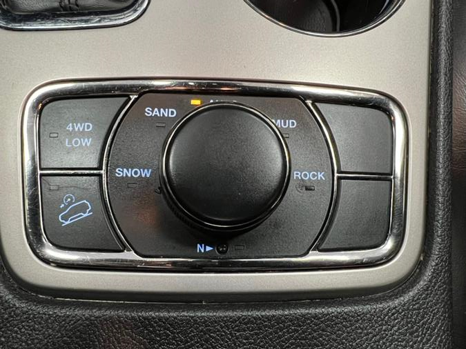 2021 Jeep Grand Cherokee 80TH ANNIVERSARY 4x4, available for sale in Massapequa Park, New York | Power Motors East. Massapequa Park, New York 2021 Jeep Grand Cherokee 80TH ANNIVERSARY 4x4, available for sale in Massapequa Park, New York | Power Motors East. Massapequa Park, New York