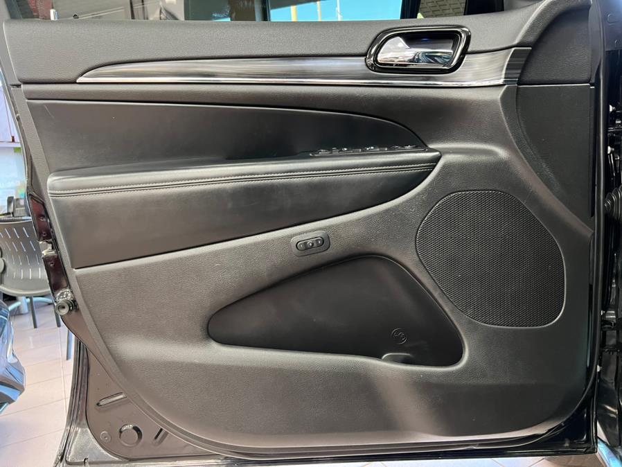 2021 Jeep Grand Cherokee 80TH ANNIVERSARY 4x4, available for sale in Massapequa Park, New York | Power Motors East. Massapequa Park, New York 2021 Jeep Grand Cherokee 80TH ANNIVERSARY 4x4, available for sale in Massapequa Park, New York | Power Motors East. Massapequa Park, New York