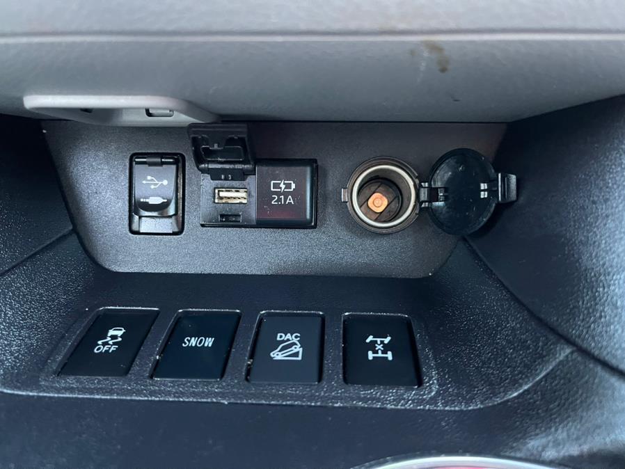2019 Toyota Highlander LE V6 AWD (Natl), available for sale in Irvington , New Jersey | Auto Haus of Irvington Corp. Irvington , New Jersey 2019 Toyota Highlander LE V6 AWD (Natl), available for sale in Irvington , New Jersey | Auto Haus of Irvington Corp. Irvington , New Jersey