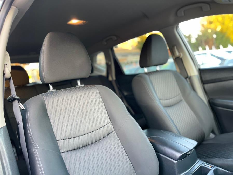 2017 Nissan Rogue 2017.5 AWD SV, available for sale in Irvington , New Jersey | Auto Haus of Irvington Corp. Irvington , New Jersey 2017 Nissan Rogue 2017.5 AWD SV, available for sale in Irvington , New Jersey | Auto Haus of Irvington Corp. Irvington , New Jersey