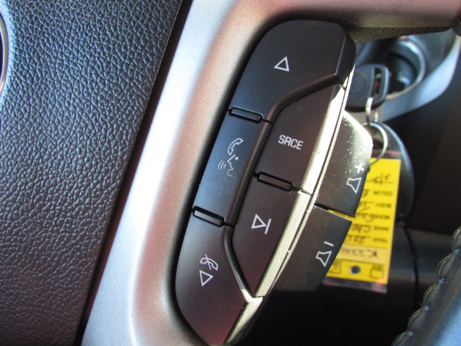 2013 Chevrolet Silverado 1500 4WD Crew Cab 143.5" LT, available for sale in East Windsor, Connecticut | United Auto Sales of E Windsor, Inc. East Windsor, Connecticut 2013 Chevrolet Silverado 1500 4WD Crew Cab 143.5" LT, available for sale in East Windsor, Connecticut | United Auto Sales of E Windsor, Inc. East Windsor, Connecticut