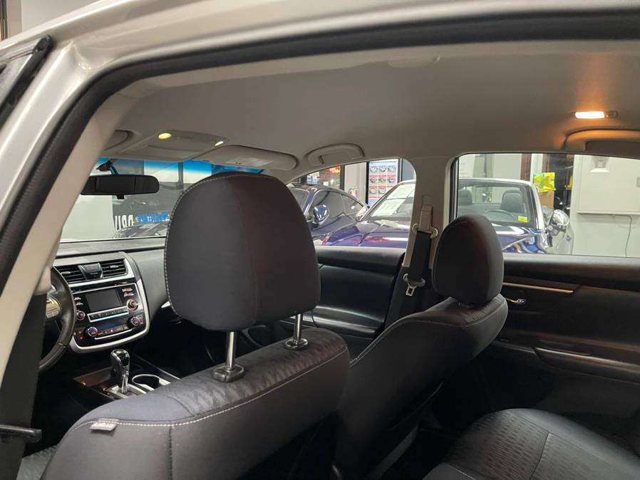 2018 Nissan Altima 2.5 SV Sedan, available for sale in Inwood, New York | 5 Towns Drive. Inwood, New York 2018 Nissan Altima 2.5 SV Sedan, available for sale in Inwood, New York | 5 Towns Drive. Inwood, New York