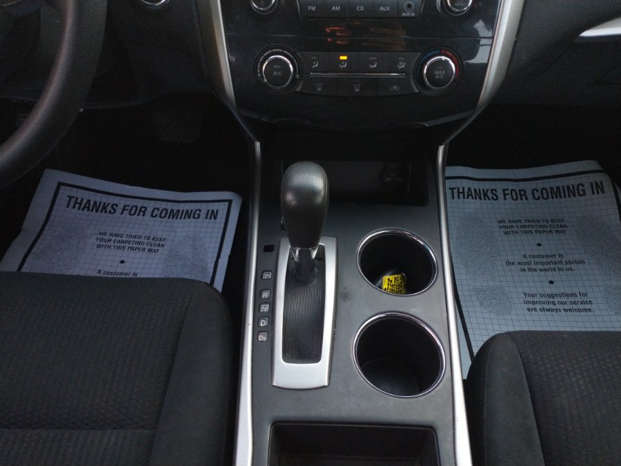 2015 Nissan Altima 4dr Sdn I4 2.5 S, available for sale in Elmont, New York | Sunrise of Elmont. Elmont, New York 2015 Nissan Altima 4dr Sdn I4 2.5 S, available for sale in Elmont, New York | Sunrise of Elmont. Elmont, New York