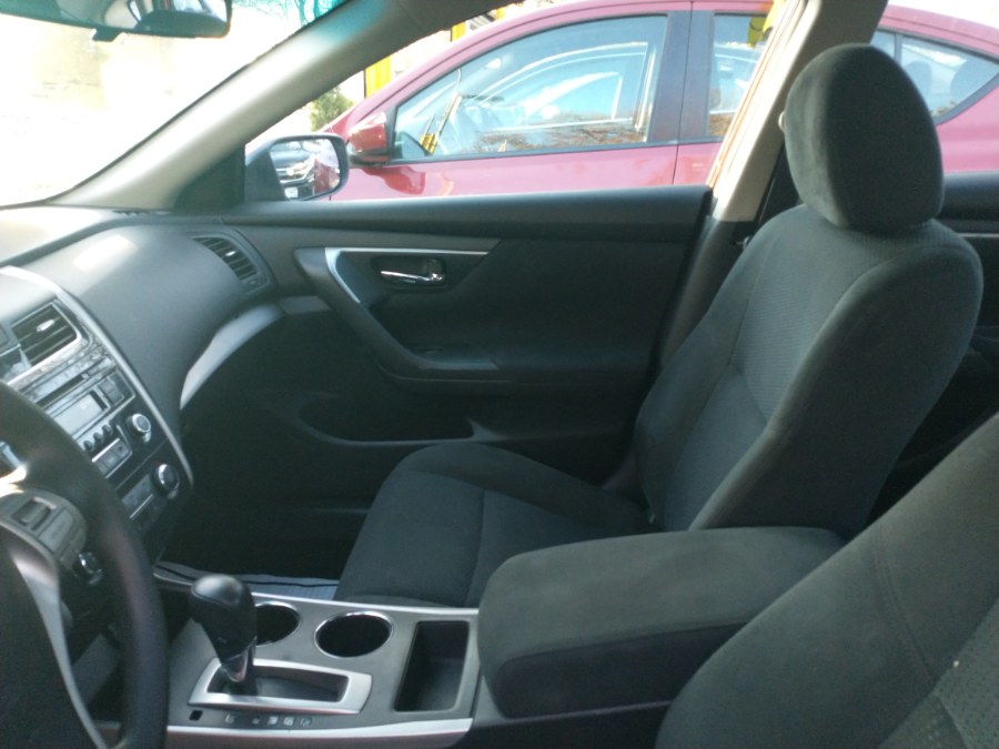 2015 Nissan Altima 4dr Sdn I4 2.5 S, available for sale in Elmont, New York | Sunrise of Elmont. Elmont, New York 2015 Nissan Altima 4dr Sdn I4 2.5 S, available for sale in Elmont, New York | Sunrise of Elmont. Elmont, New York