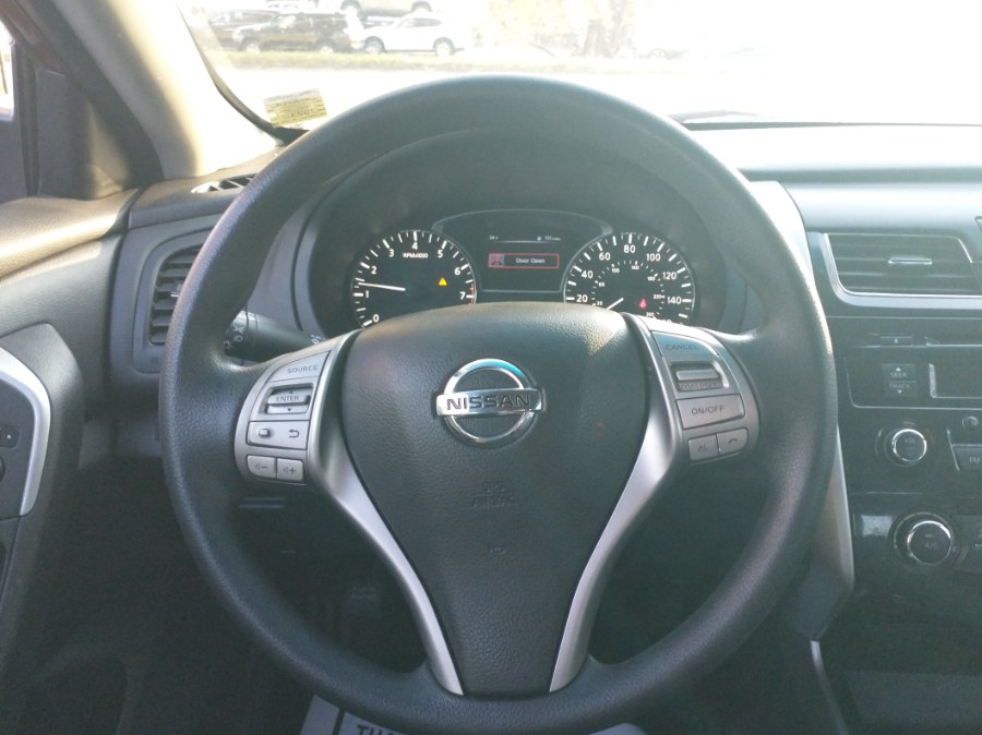 2015 Nissan Altima 4dr Sdn I4 2.5 S, available for sale in Elmont, New York | Sunrise of Elmont. Elmont, New York 2015 Nissan Altima 4dr Sdn I4 2.5 S, available for sale in Elmont, New York | Sunrise of Elmont. Elmont, New York