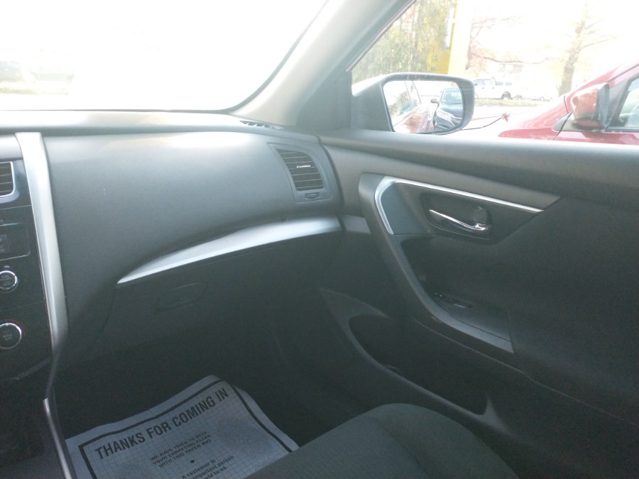 2015 Nissan Altima 4dr Sdn I4 2.5 S, available for sale in Elmont, New York | Sunrise of Elmont. Elmont, New York 2015 Nissan Altima 4dr Sdn I4 2.5 S, available for sale in Elmont, New York | Sunrise of Elmont. Elmont, New York
