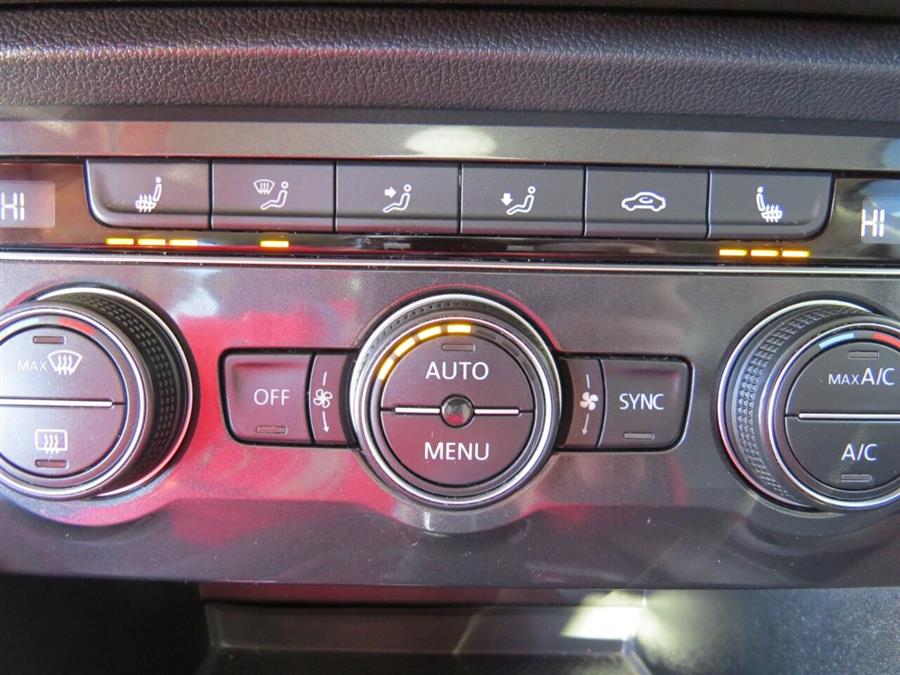 Used Volkswagen Tiguan 2.0T SE 4dr SUV 2018 | Lake City Exports Inc. Auburn, Maine Used Volkswagen Tiguan 2.0T SE 4dr SUV 2018 | Lake City Exports Inc. Auburn, Maine