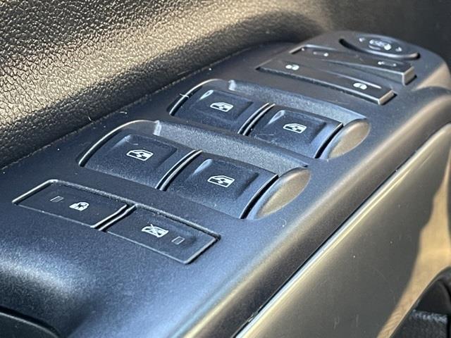 Used Chevrolet Silverado 1500 LT 2016 | Blasius Federal Road. Brookfield, Connecticut Used Chevrolet Silverado 1500 LT 2016 | Blasius Federal Road. Brookfield, Connecticut