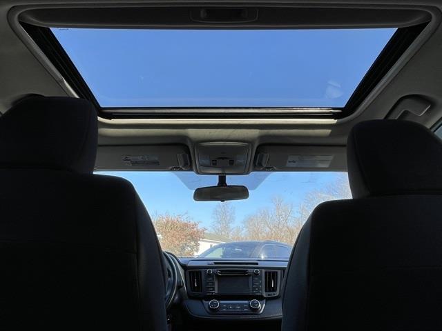 Used Toyota Rav4 XLE 2016 | Blasius Federal Road. Brookfield, Connecticut Used Toyota Rav4 XLE 2016 | Blasius Federal Road. Brookfield, Connecticut