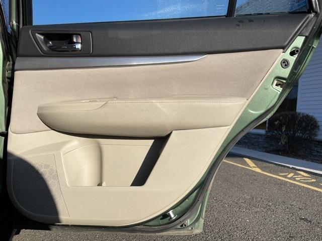 Used Subaru Outback 2.5i 2014 | Blasius Federal Road. Brookfield, Connecticut Used Subaru Outback 2.5i 2014 | Blasius Federal Road. Brookfield, Connecticut
