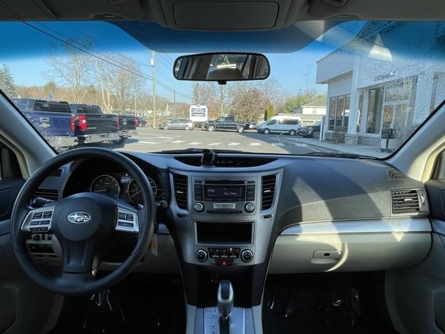 Used Subaru Outback 2.5i 2014 | Blasius Federal Road. Brookfield, Connecticut Used Subaru Outback 2.5i 2014 | Blasius Federal Road. Brookfield, Connecticut