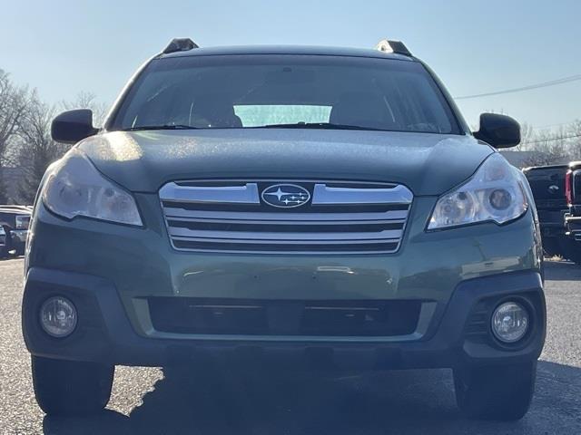 Used Subaru Outback 2.5i 2014 | Blasius Federal Road. Brookfield, Connecticut Used Subaru Outback 2.5i 2014 | Blasius Federal Road. Brookfield, Connecticut