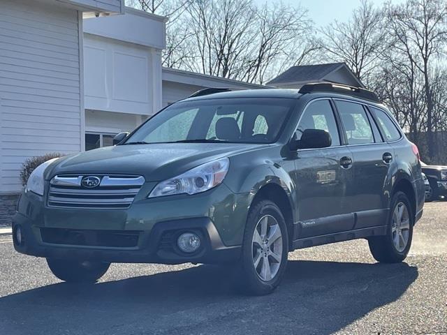 Used Subaru Outback 2.5i 2014 | Blasius Federal Road. Brookfield, Connecticut Used Subaru Outback 2.5i 2014 | Blasius Federal Road. Brookfield, Connecticut