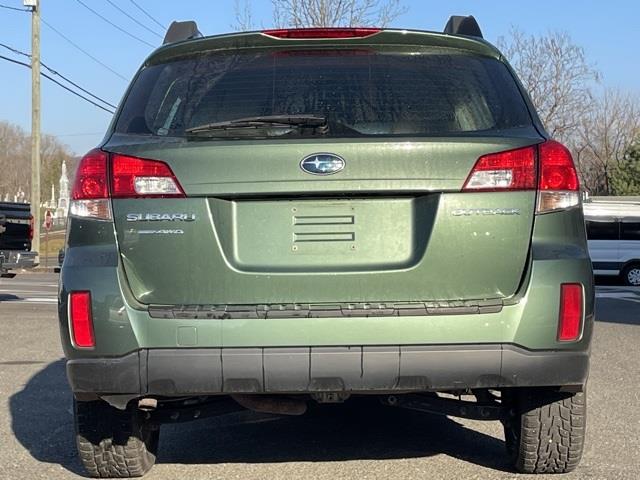 Used Subaru Outback 2.5i 2014 | Blasius Federal Road. Brookfield, Connecticut Used Subaru Outback 2.5i 2014 | Blasius Federal Road. Brookfield, Connecticut