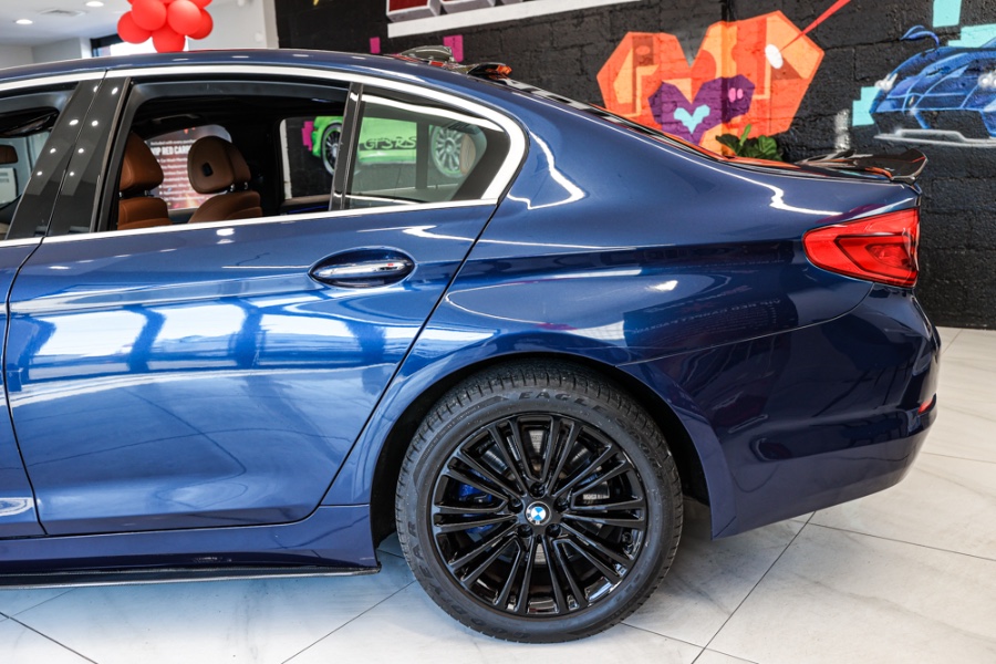 Used BMW 5 Series 530i xDrive Sedan 2018 | 26 Motors Long Island. ELMONT, New York Used BMW 5 Series 530i xDrive Sedan 2018 | 26 Motors Long Island. ELMONT, New York
