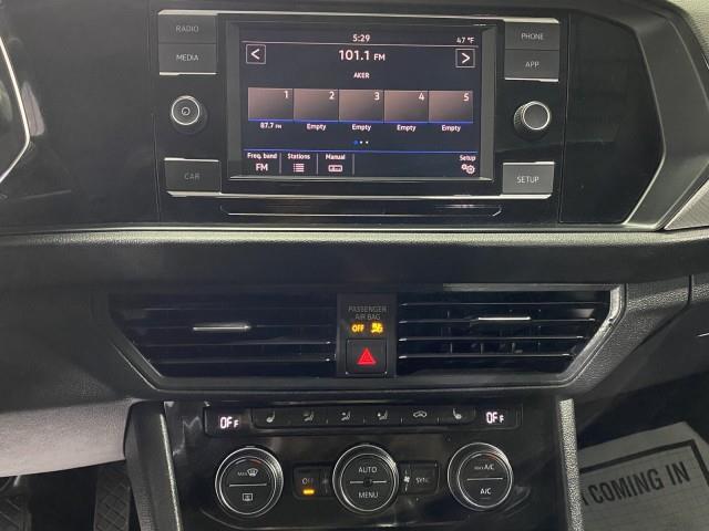 Used Volkswagen Jetta SE 2019 | Queens Auto Mall. Richmond Hill, New York Used Volkswagen Jetta SE 2019 | Queens Auto Mall. Richmond Hill, New York