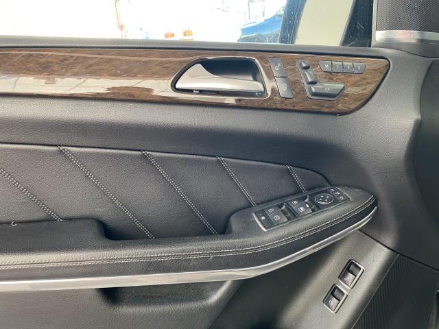 Used Mercedes-benz Gl-class GL 450 2014 | Queens Auto Mall. Richmond Hill, New York Used Mercedes-benz Gl-class GL 450 2014 | Queens Auto Mall. Richmond Hill, New York