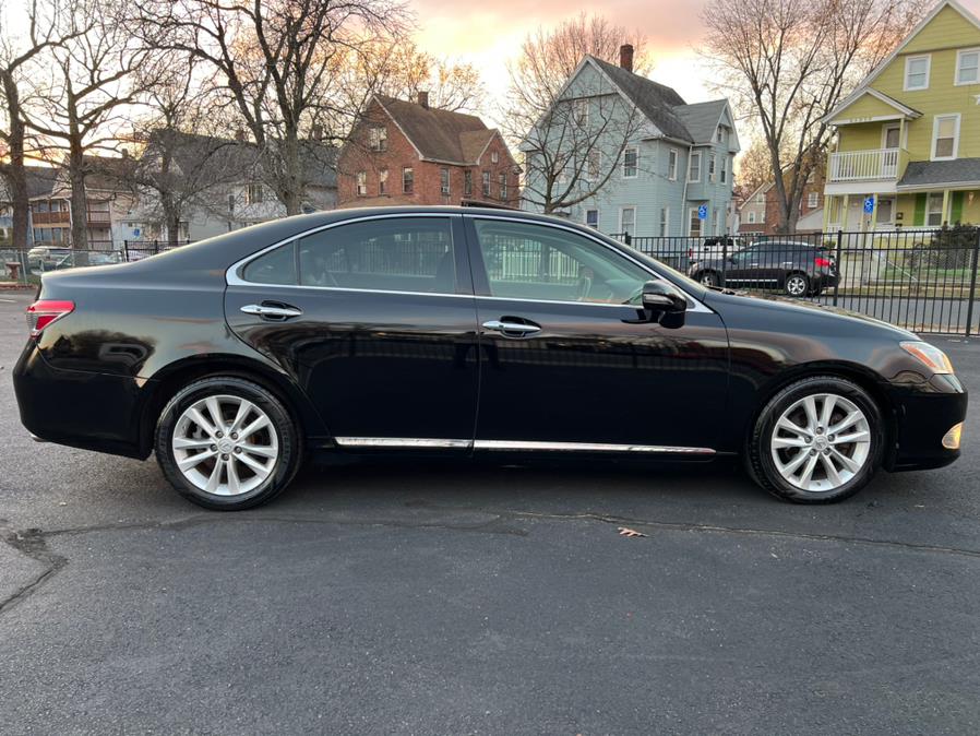 Used Lexus ES 350 4dr Sdn 2012 | Jordan Auto Sales. Springfield, Massachusetts Used Lexus ES 350 4dr Sdn 2012 | Jordan Auto Sales. Springfield, Massachusetts