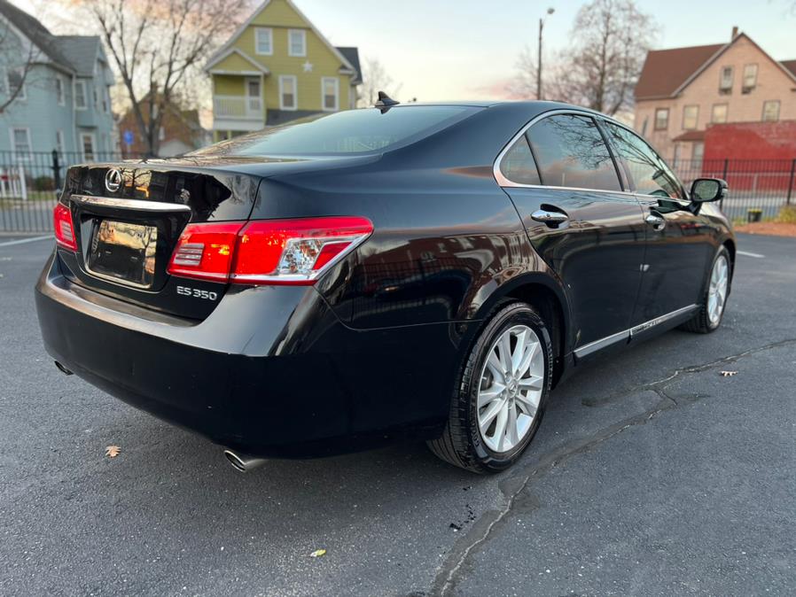 Used Lexus ES 350 4dr Sdn 2012 | Jordan Auto Sales. Springfield, Massachusetts Used Lexus ES 350 4dr Sdn 2012 | Jordan Auto Sales. Springfield, Massachusetts
