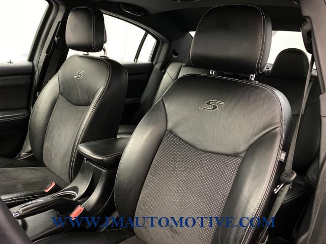 2013 Chrysler 200 4dr Sdn Limited, available for sale in Naugatuck, Connecticut | J&M Automotive Sls&Svc LLC. Naugatuck, Connecticut 2013 Chrysler 200 4dr Sdn Limited, available for sale in Naugatuck, Connecticut | J&M Automotive Sls&Svc LLC. Naugatuck, Connecticut