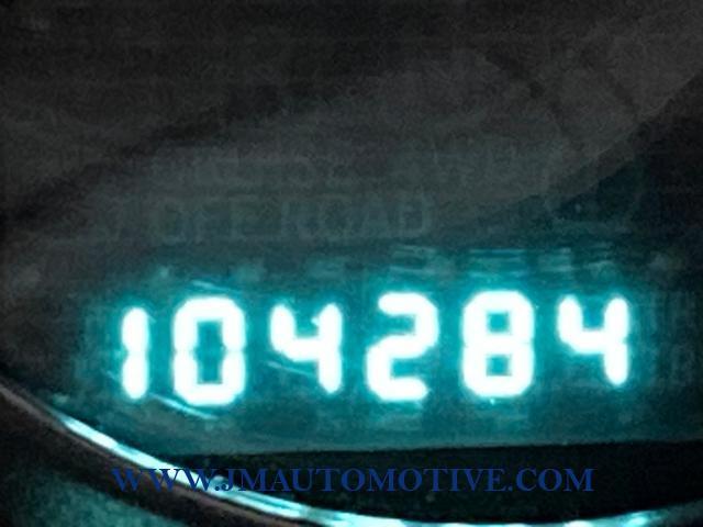 2013 Chrysler 200 4dr Sdn Limited, available for sale in Naugatuck, Connecticut | J&M Automotive Sls&Svc LLC. Naugatuck, Connecticut 2013 Chrysler 200 4dr Sdn Limited, available for sale in Naugatuck, Connecticut | J&M Automotive Sls&Svc LLC. Naugatuck, Connecticut