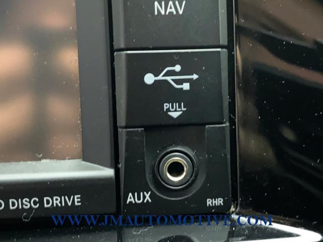 2013 Chrysler 200 4dr Sdn Limited, available for sale in Naugatuck, Connecticut | J&M Automotive Sls&Svc LLC. Naugatuck, Connecticut 2013 Chrysler 200 4dr Sdn Limited, available for sale in Naugatuck, Connecticut | J&M Automotive Sls&Svc LLC. Naugatuck, Connecticut