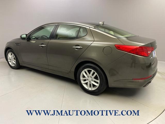 Used Kia Optima 4dr Sdn 2.4L Auto LX 2012 | J&M Automotive Sls&Svc LLC. Naugatuck, Connecticut Used Kia Optima 4dr Sdn 2.4L Auto LX 2012 | J&M Automotive Sls&Svc LLC. Naugatuck, Connecticut