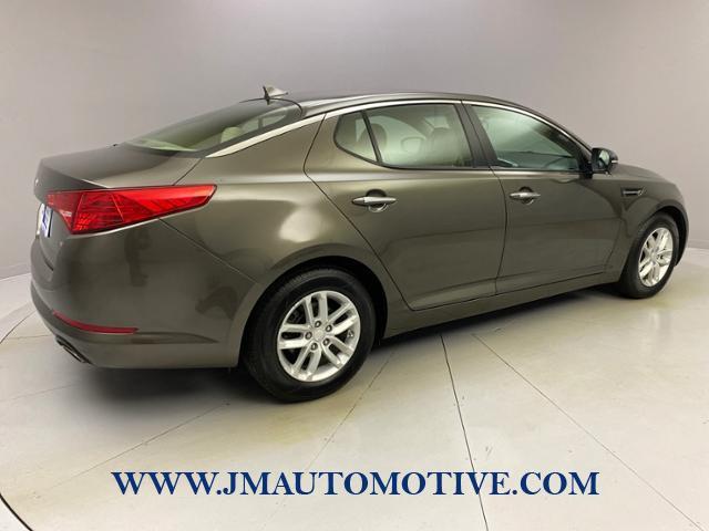 Used Kia Optima 4dr Sdn 2.4L Auto LX 2012 | J&M Automotive Sls&Svc LLC. Naugatuck, Connecticut Used Kia Optima 4dr Sdn 2.4L Auto LX 2012 | J&M Automotive Sls&Svc LLC. Naugatuck, Connecticut