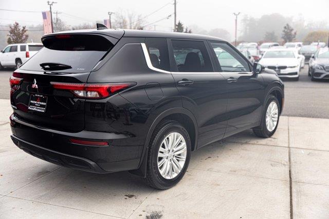 Used Mitsubishi Outlander 2022 | Camy Cars. Great Neck, New York Used Mitsubishi Outlander 2022 | Camy Cars. Great Neck, New York