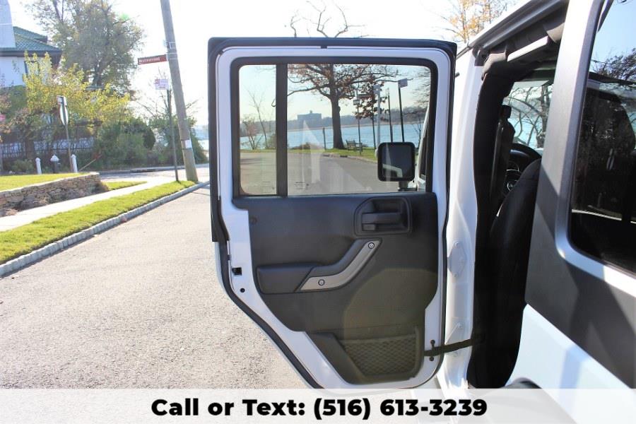 Used Jeep Wrangler Unlimited 4WD 4dr Sport 2016 | Great Neck Car Buyers & Sellers. Great Neck, New York Used Jeep Wrangler Unlimited 4WD 4dr Sport 2016 | Great Neck Car Buyers & Sellers. Great Neck, New York